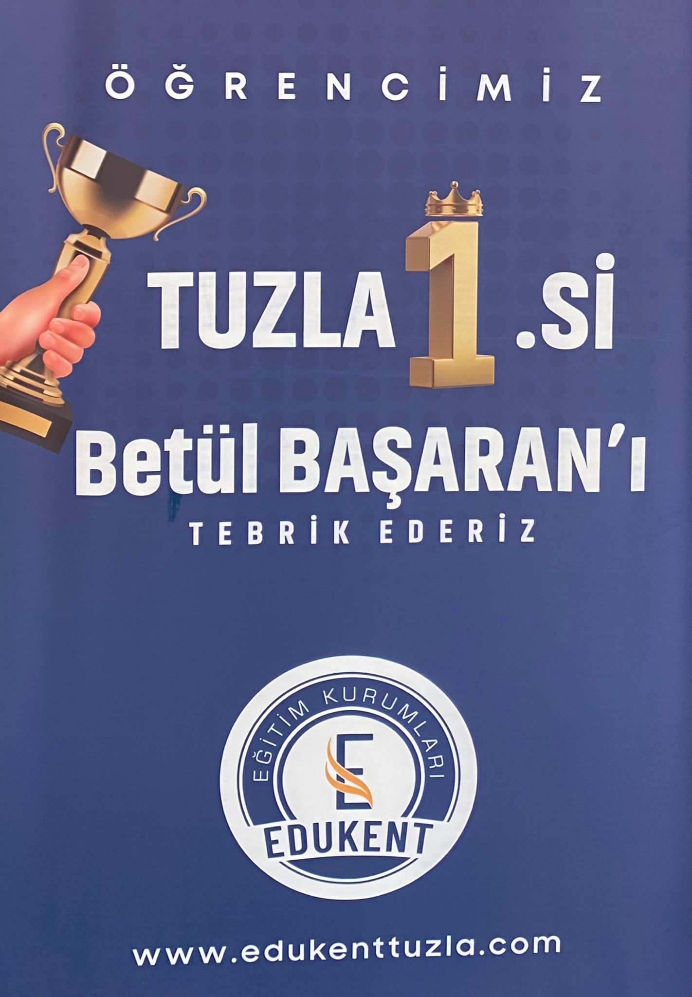 YKS Türkiye 26. ve Tuzla 1.si Betül BAŞARAN